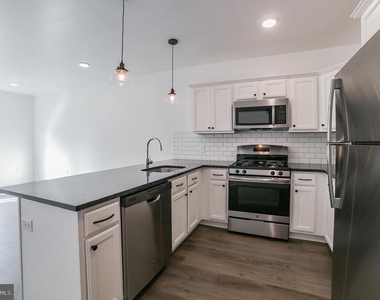 6615 Ridge Avenue - Photo Thumbnail 1