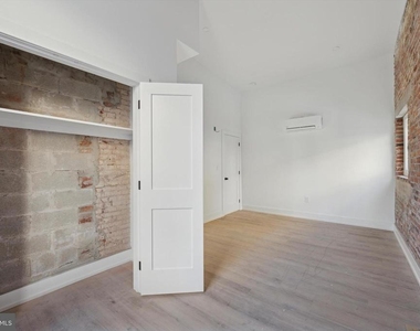 808 N 3rd Street - Photo Thumbnail 12