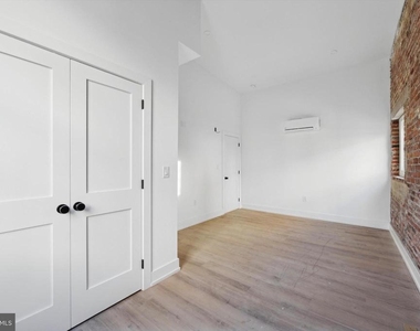 808 N 3rd Street - Photo Thumbnail 11