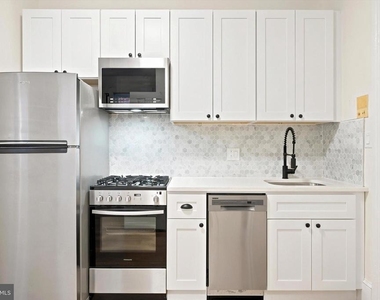 718 S 3rd Street - Photo Thumbnail 5