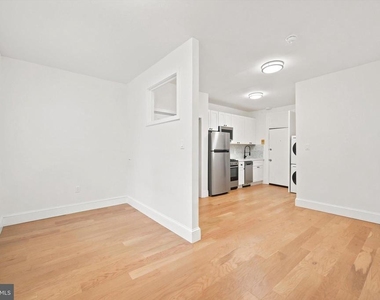 718 S 3rd Street - Photo Thumbnail 12