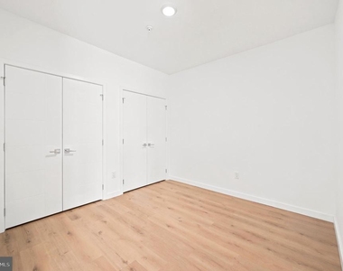 7127 Keystone Street - Photo Thumbnail 7