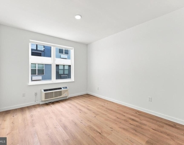 7127 Keystone Street - Photo Thumbnail 12
