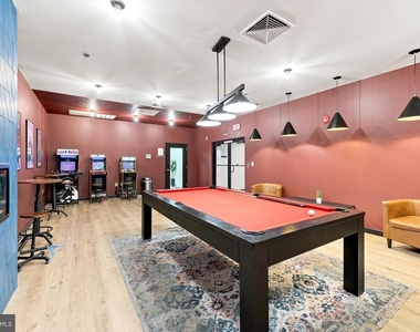 7127 Keystone Street - Photo Thumbnail 6