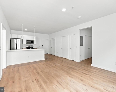7127 Keystone Street - Photo Thumbnail 10