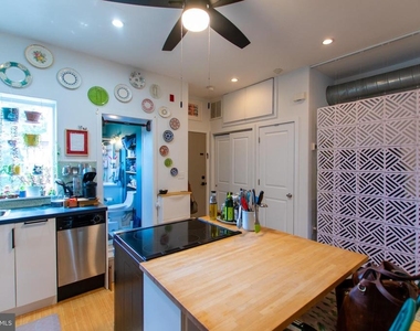 1006 N 5th Street - Photo Thumbnail 3