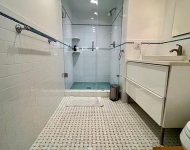 136 N Bread Street - Photo Thumbnail 37