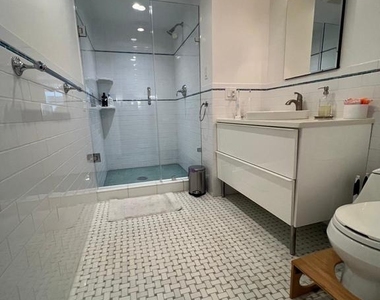 136 N Bread Street - Photo Thumbnail 36