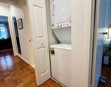 136 N Bread Street - Photo Thumbnail 35
