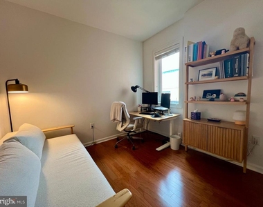 136 N Bread Street - Photo Thumbnail 21