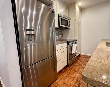 136 N Bread Street - Photo Thumbnail 24