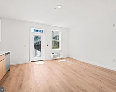 7127 Keystone Street - Photo Thumbnail 13