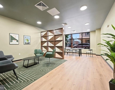 7127 Keystone Street - Photo Thumbnail 10