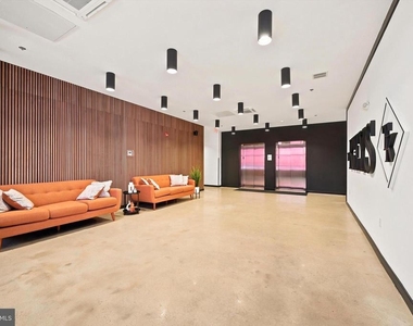 7127 Keystone Street - Photo Thumbnail 5