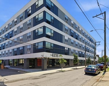 7127 Keystone Street - Photo Thumbnail 2