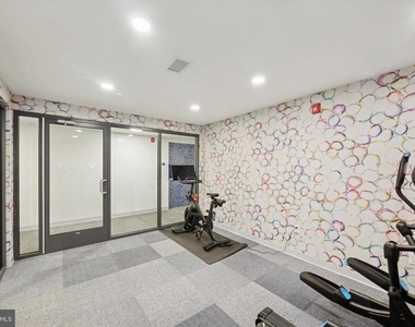 4240 Chestnut Street - Photo Thumbnail 10