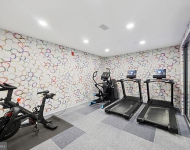 4240 Chestnut Street - Photo Thumbnail 17