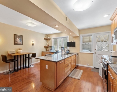5969 Jannette Street - Photo Thumbnail 10
