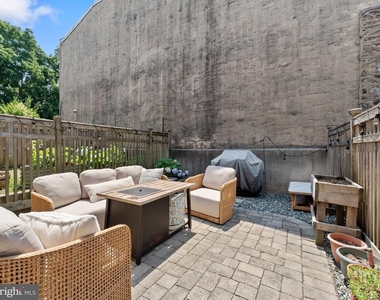 5969 Jannette Street - Photo Thumbnail 26
