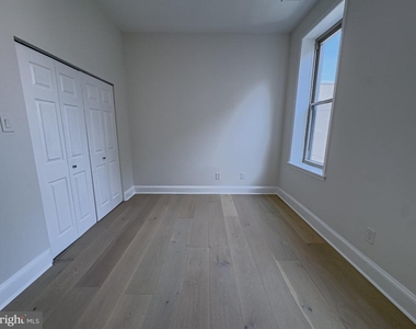 1703 Green Street - Photo Thumbnail 25