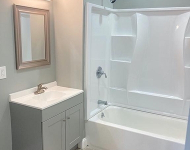 4665 Paul Street - Photo Thumbnail 7