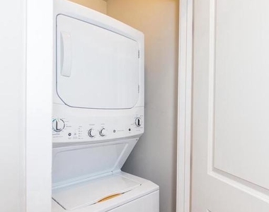 2543 N Front Street - Photo Thumbnail 12