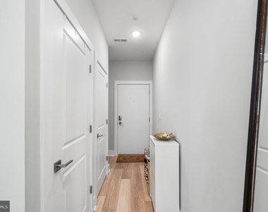 1924 N 6th Street - Photo Thumbnail 7