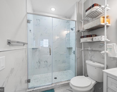 1924 N 6th Street - Photo Thumbnail 12