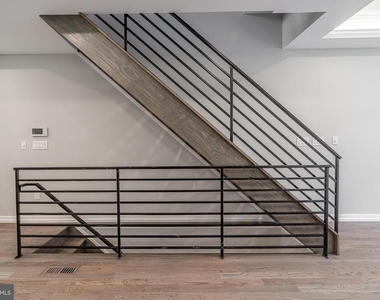 2233 Kimball Street - Photo Thumbnail 11
