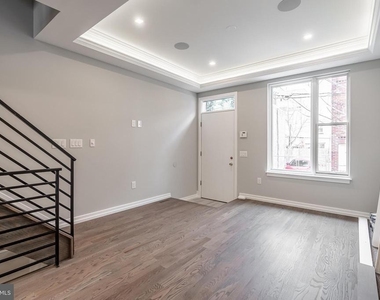 2233 Kimball Street - Photo Thumbnail 6