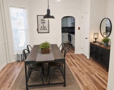 543 N Simpson Street - Photo Thumbnail 14