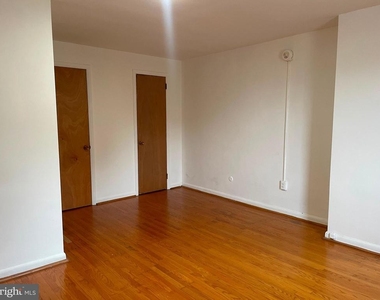 6649 Hegerman Street - Photo Thumbnail 6