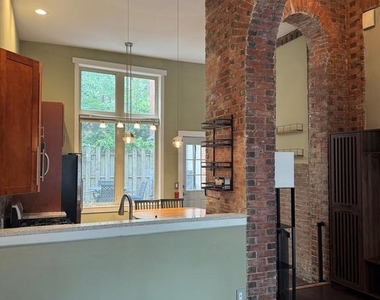 2200 Pine Street - Photo Thumbnail 3