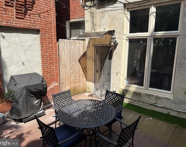 2200 Pine Street - Photo Thumbnail 9