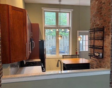 2200 Pine Street - Photo Thumbnail 5