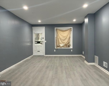 42 S 55th Street - Photo Thumbnail 2