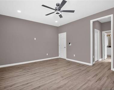 107 Miami Street - Photo Thumbnail 20