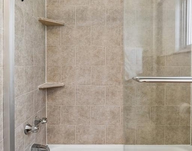 2101 Chestnut Street - Photo Thumbnail 17