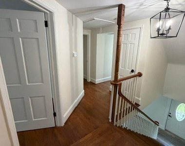 905 Riverside Boulevard - Photo Thumbnail 17
