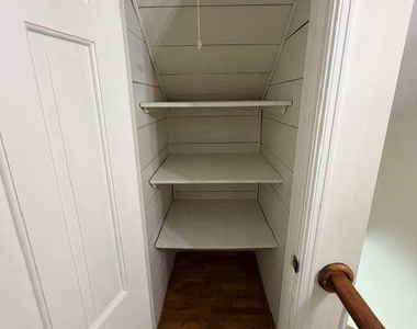 905 Riverside Boulevard - Photo Thumbnail 22