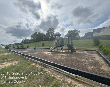 395 Heathrow Drive - Photo Thumbnail 38