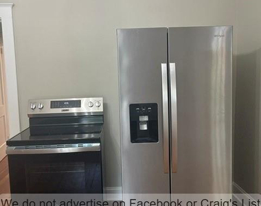 1202 Goodview Avenue - Photo Thumbnail 5