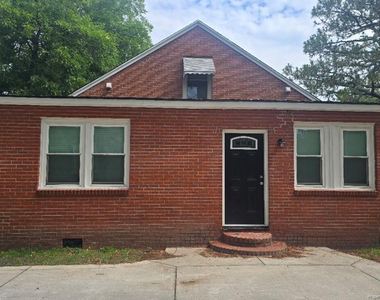 506 Roxie Avenue - Photo Thumbnail 1