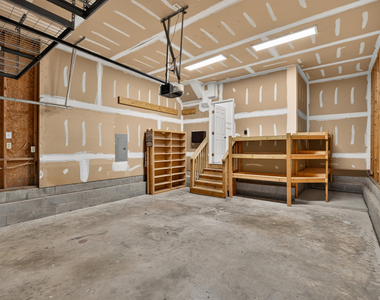 3013 Englefield Drive - Photo Thumbnail 34