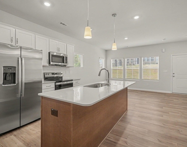 140 Silver Fir Lane - Photo Thumbnail 9