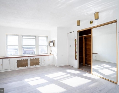 241 S St Bernard Street - Photo Thumbnail 9