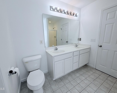 9915 Wasser Court - Photo Thumbnail 10
