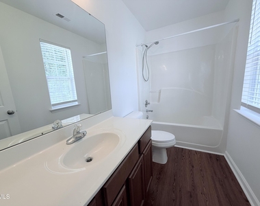 9915 Wasser Court - Photo Thumbnail 7