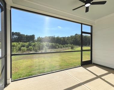 1605 Immagene Way - Photo Thumbnail 30