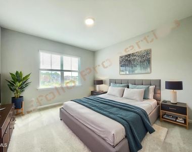 1605 Immagene Way - Photo Thumbnail 22